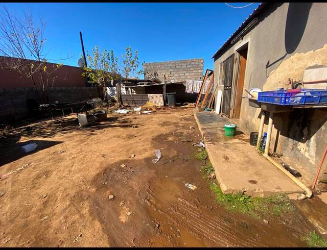 2 BEDROOM HOUSE FOR SALE IN PALM RIDGE EXT 2